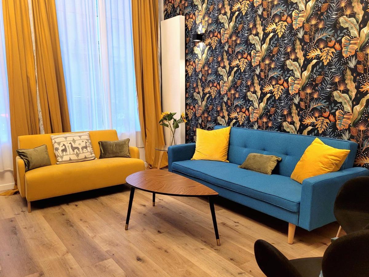 Brand New Camelia Room With Private Bathroom بروكسل المظهر الخارجي الصورة